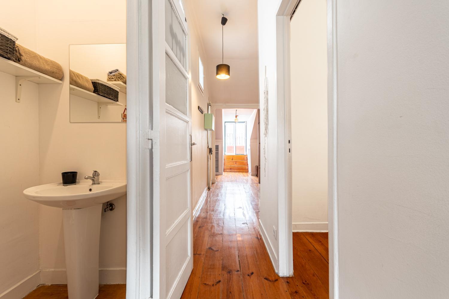 Third Floor At Graca Neighbourhood Appartement